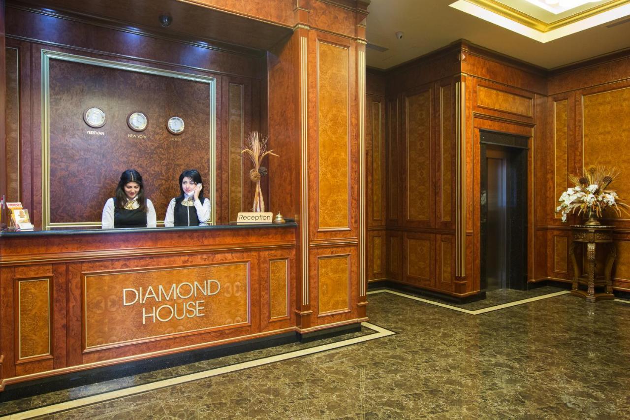 Diamond Hotel Erevan Exterior foto